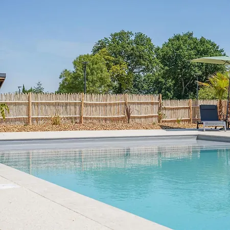 N°4, Piscine Commune, 1 Prázdninový dům Nesmy